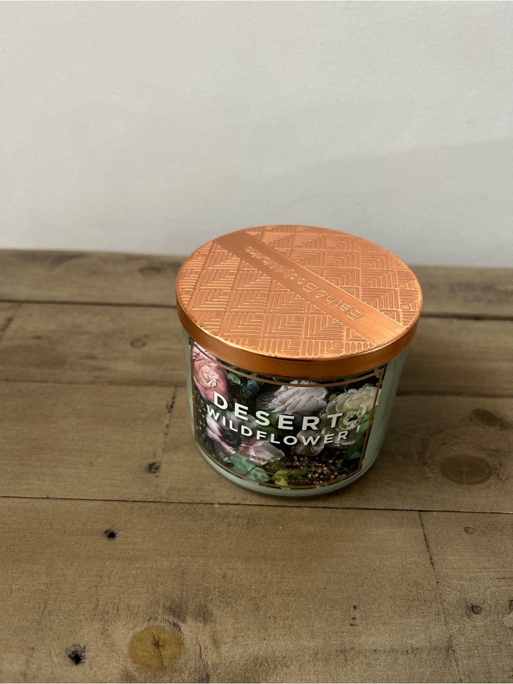 Bath & Body Works Desert Wildflower 3-Wick Candle Discontinued Rose Gold Lid - Picture 5 of 9